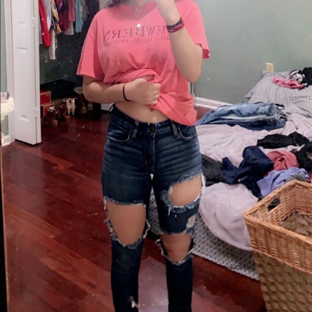 Jeans Try On
